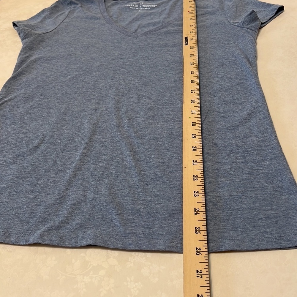 Threads 4 Thought Blue T-shirt. Size L - Picture 3 of 6
